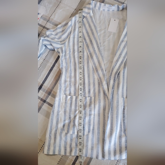 ELODIE SEERSUCKER OPEN BLAZER - Picture 6 of 7